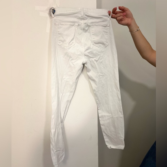 J Brand White skinny jeans for sale. - Picture 4 of 4